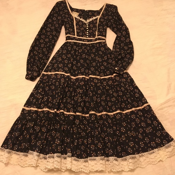 gunne sax dress 1970s